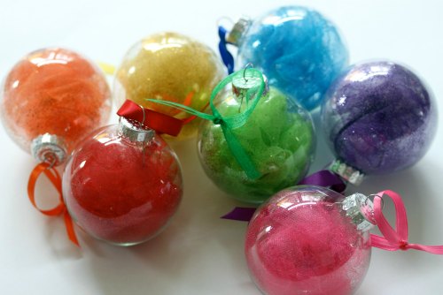 DIY Christmas Ornament - Colorful Tulle
