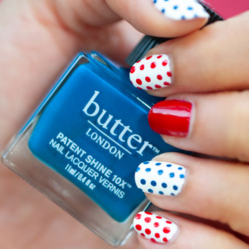 Polka Dot 4th of July Nail Designs